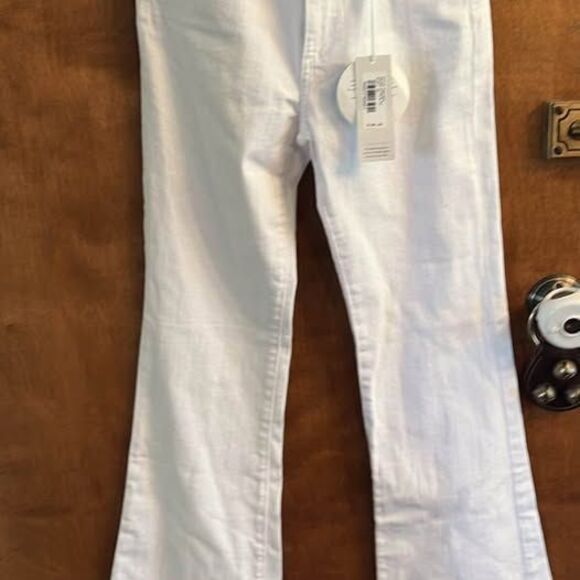 Ag Adriano Goldschmied Denim - AG Adriano Goldschmied Quinne White High Rise Flare Jeans 26 Spring Cute New NWT